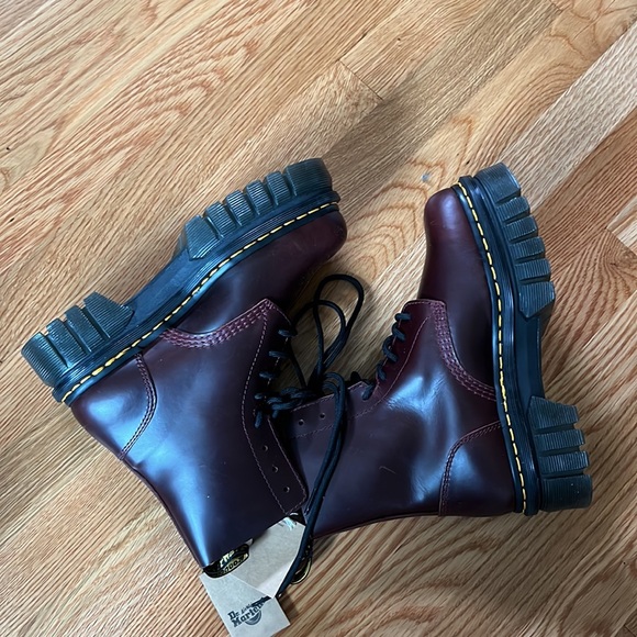 NWT Free People Dr. Martens Audrick Brando Leather Lace-Up Boots Size 7, 8, or 9 - Picture 16 of 17
